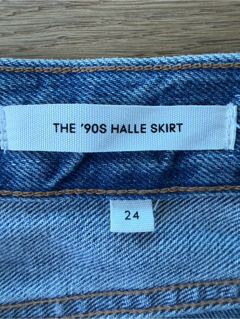 Aritzia Midi Denim Forum skirt sz 24 - Picture 4 of 12